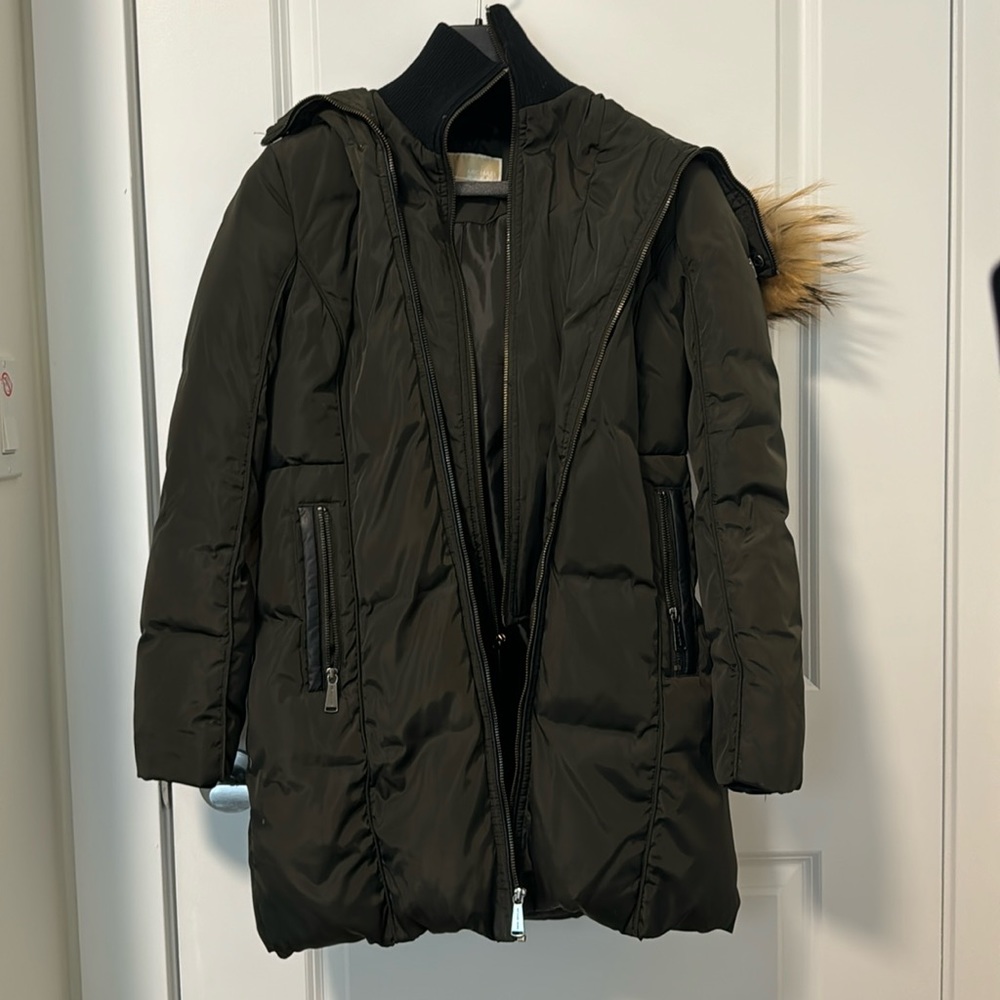 Michael Kors - Double zip down jacket with removable fur hood - dark olive